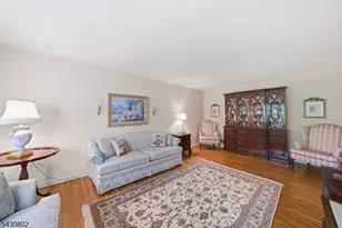 16 Beech Ct, Chatham Township, NJ 07928 - Photo 7