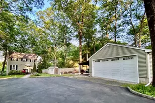 17 Highland Rd, Bloomingdale, NJ 07403 - Photo 41
