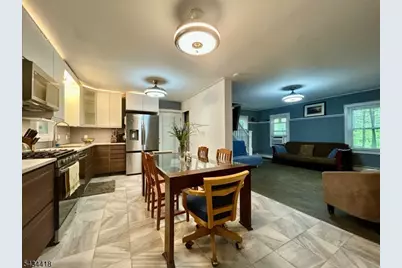 17 Highland Rd, Bloomingdale, NJ 07403 - Photo 7