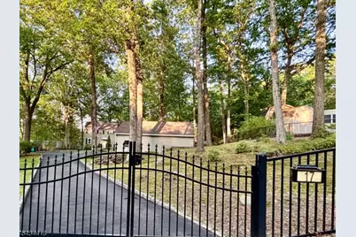 17 Highland Rd, Bloomingdale, NJ 07403 - Photo 5