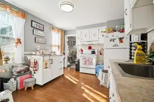 413 Beardsley Ave, Bloomfield, NJ 07003 - Photo 11