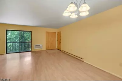 666 Mill St, Belleville Twp., NJ 07109 - Photo 3