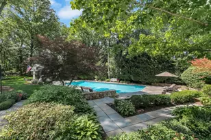 33 St Nickolas Way, Bernards Township, NJ 07920 - Photo 37