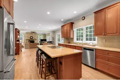 33 Saint Nickolas Way, Bernards Township, NJ 07920 - Photo 15