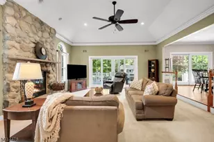 33 St Nickolas Way, Bernards Township, NJ 07920 - Photo 9