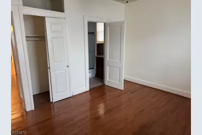 54 Wolf Pl, Hillside, NJ 07205 - Photo 3