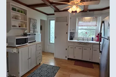 9 Broad St, Flemington, NJ 08822 - Photo 7