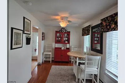 9 Broad St, Flemington, NJ 08822 - Photo 11