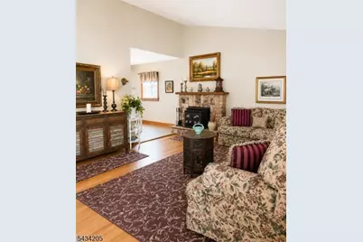 404 Czaplicki St, Manville, NJ 08835 - Photo 7