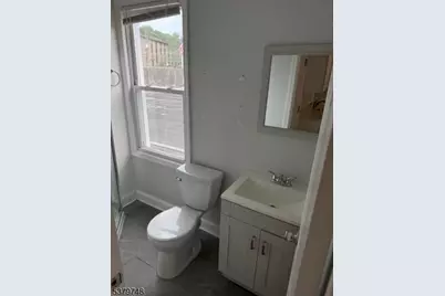 25 Pine St, Verona, NJ 07044 - Photo 3