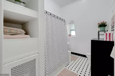 118 Linden Ave Unit #3, Bloomfield Twp., NJ 07003 - Photo 21