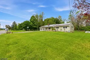 77 Decker Pond Rd, Green Township, NJ 07821 - Photo 5