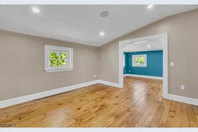 49 E Passaic St, Rochelle Park Township, NJ 07662 - Photo 29
