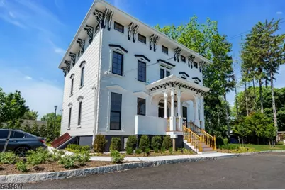 49 E Passaic St, Rochelle Park Township, NJ 07662 - Photo 3