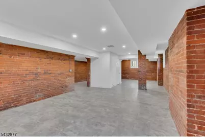 49 E Passaic St, Rochelle Park Township, NJ 07662 - Photo 37