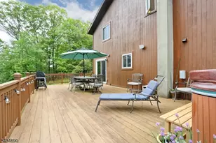 64 Larchmont Dr, West Milford Twp., NJ 07421 - Photo 27