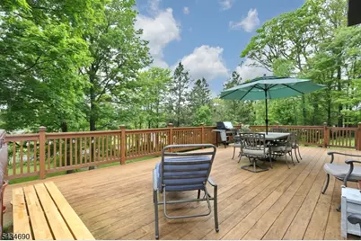 64 Larchmont Dr, West Milford, NJ 07421 - Photo 27