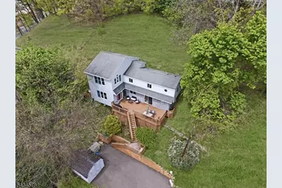 17 Albanese Rd, Haledon, NJ 07508 - Photo 25