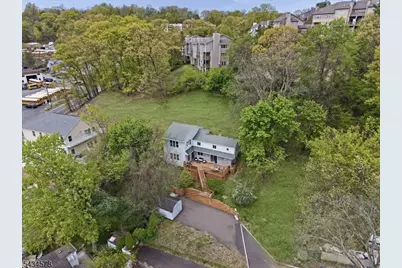 17 Albanese Rd, Haledon, NJ 07508 - Photo 27