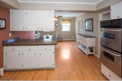 14 Parkwood Rd, Roxbury Township, NJ 07876 - Photo 11