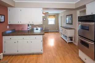 14 Parkwood Rd, Roxbury Township, NJ 07876 - Photo 11