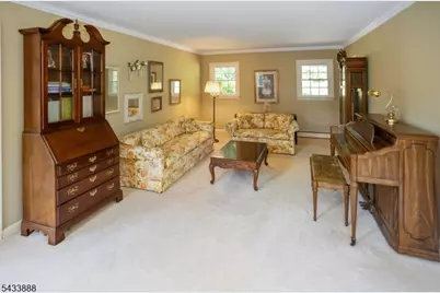 14 Parkwood Rd, Roxbury Township, NJ 07876 - Photo 17