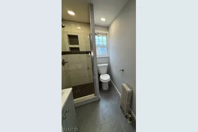 364 Union Ave #2, Clifton, NJ 07011 - Photo 9