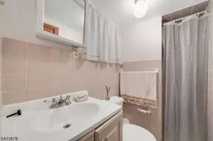 999 E 25th St, Paterson, NJ 07513 - Photo 15