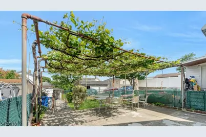 999 E 25th St, Paterson, NJ 07513 - Photo 25
