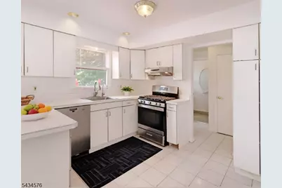 47 Schoener Rd, East Hanover Township, NJ 07936 - Photo 11
