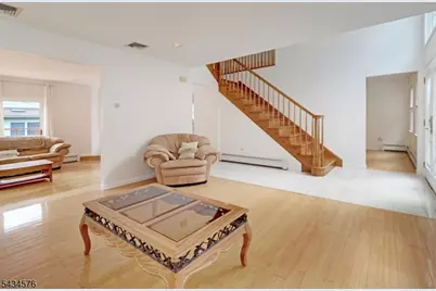 47 Schoener Rd, East Hanover Township, NJ 07936 - Photo 3