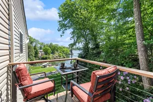 21 Skyline Dr, Hopatcong, NJ 07821 - Photo 19