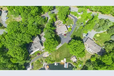 21 Skyline Dr, Hopatcong, NJ 07821 - Photo 47