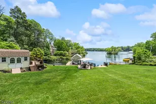 21 Skyline Dr, Hopatcong, NJ 07821 - Photo 5