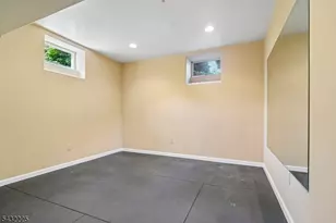 57 Southgate Rd, New Providence, NJ 07974 - Photo 33