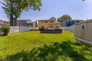 884 Peach Tree Rd, Union Township, NJ 07083 - Photo 23