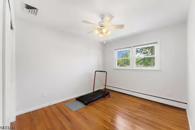 884 Peach Tree Rd, Union Township, NJ 07083 - Photo 21