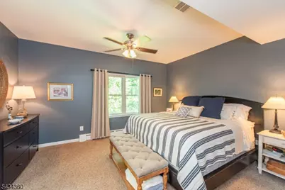 31 Clairview Rd, Parsippany, NJ 07834 - Photo 11