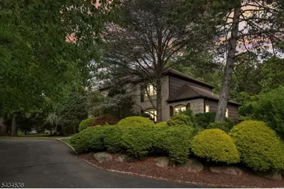 12 Sandalwood Dr, Livingston, NJ 07039 - Photo 39