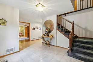 12 Sandalwood Dr, Livingston, NJ 07039 - Photo 5