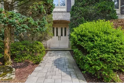 12 Sandalwood Dr, Livingston, NJ 07039 - Photo 3