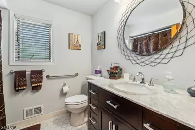 12 Sandalwood Dr, Livingston, NJ 07039 - Photo 19