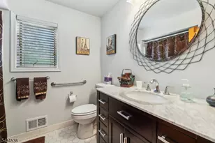 12 Sandalwood Dr, Livingston, NJ 07039 - Photo 19