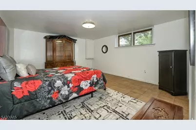 277 French Hill Rd, Wayne, NJ 07470 - Photo 21
