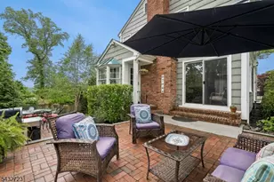 81 Mountain Rd, Verona Twp., NJ 07044 - Photo 29