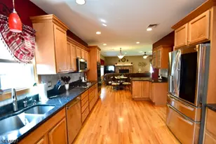 37 Heather Hills Dr, Jefferson Township, NJ 07438 - Photo 11