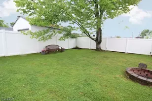 6 Knollwood Rd, Totowa, NJ 07512 - Photo 33