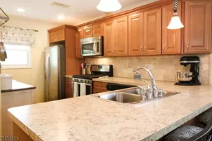 6 Knollwood Rd, Totowa, NJ 07512 - Photo 15