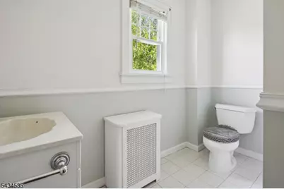 1652 Edward Ter, Union Township, NJ 07083 - Photo 23