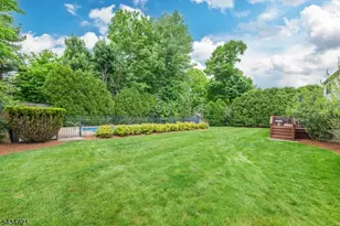 31 Yorkshire Ave, West Milford, NJ 07480 - Photo 5